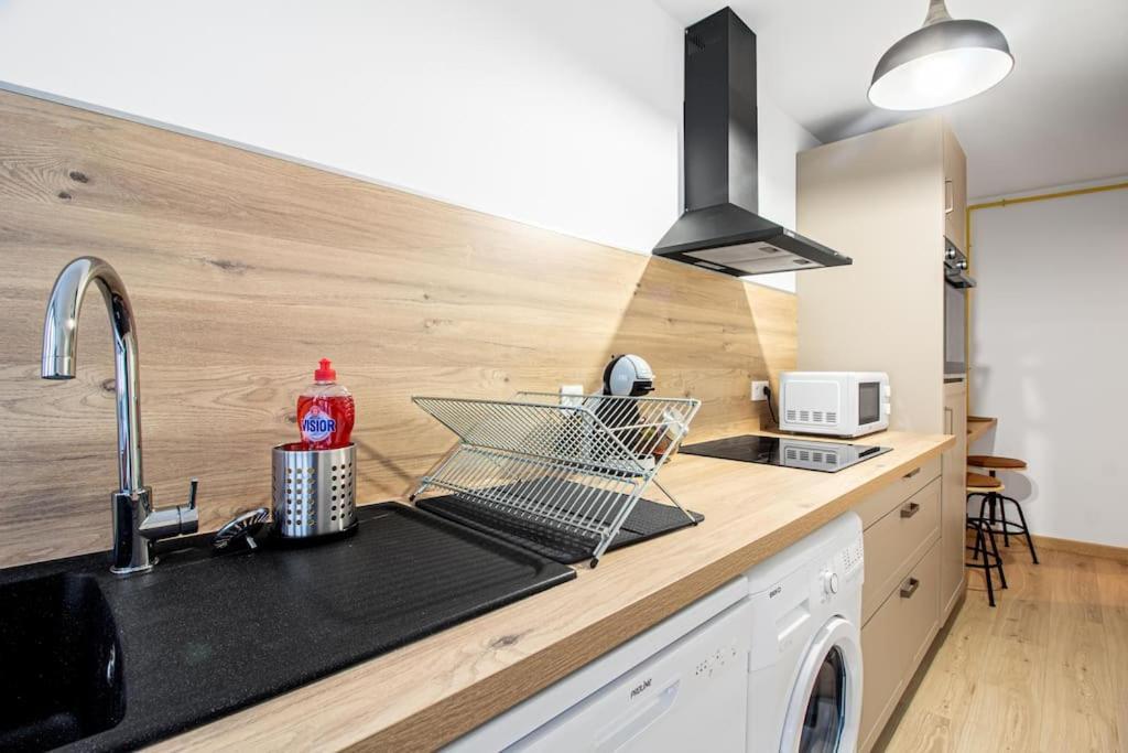 Sweet-Haven 4 Pers, Calme, Proche Autoroute Apartman Bousse  Kültér fotó